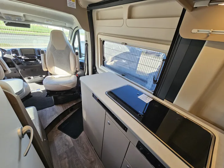 Fahrzeugbild Carado CV 540 PRO UPE: 77011,- #14