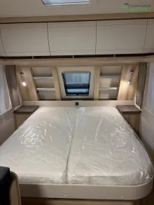 Fahrzeugbild Hobby De Luxe 460 SFf Modell 2026 #9