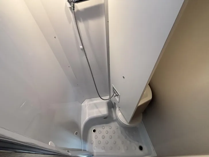 Fahrzeugbild Bürstner Lineo T 620 G #17