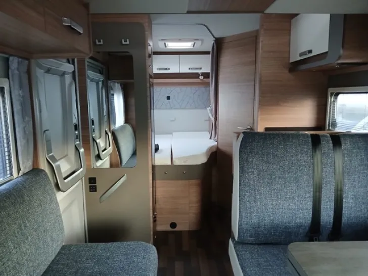 Fahrzeugbild Weinsberg CaraSuite 650 MF 2025 Seitz S7 Markise #7