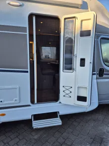 Fahrzeugbild Carado T 328 pro+ *Solar*Fahrradträger*Bettenumbau*TV* #8