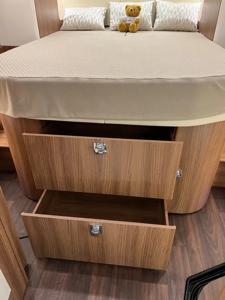 Fahrzeugbild Carthago chic e-line I 51 QB (406) #29