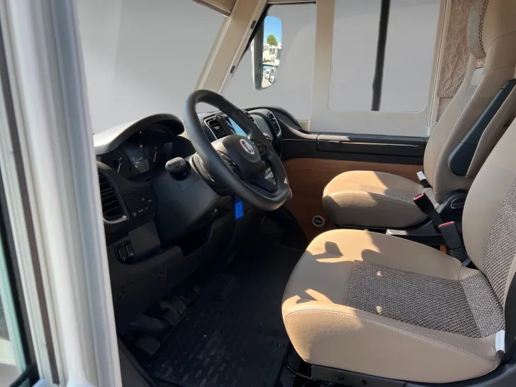 Fahrzeugbild Carthago c-tourer I 143 LE Fiat (409) #8