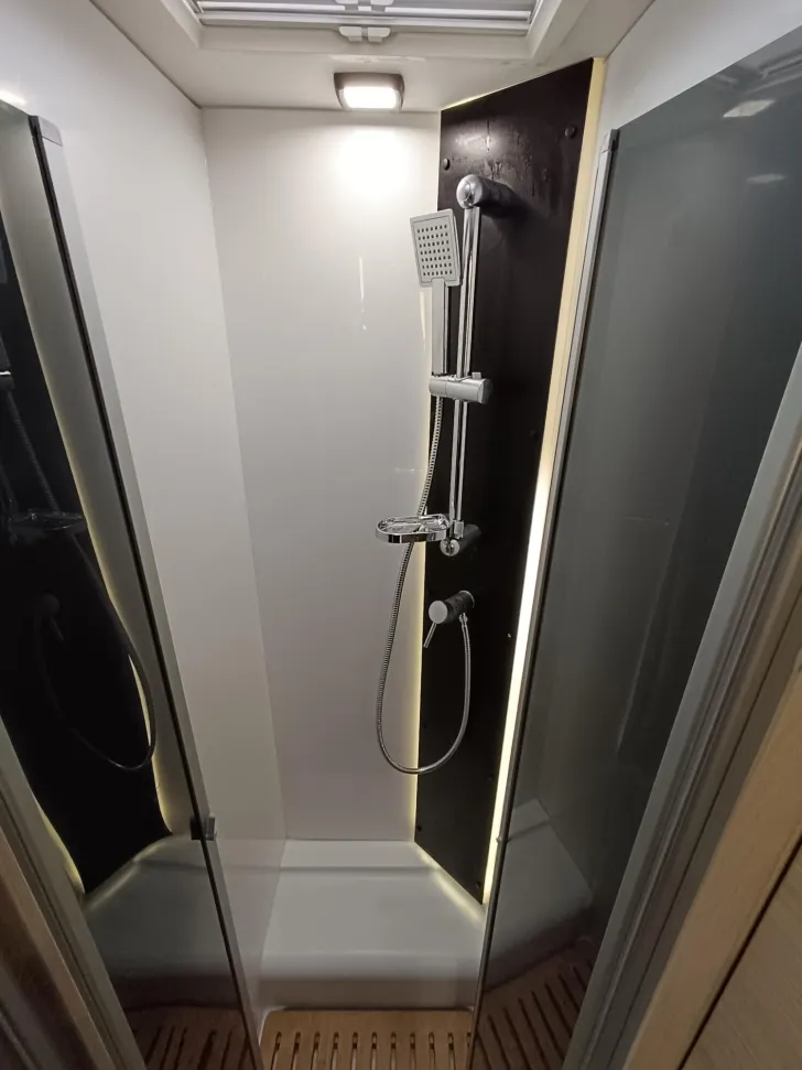 Fahrzeugbild Challenger Teilintegriert Etape Edition 384 #14