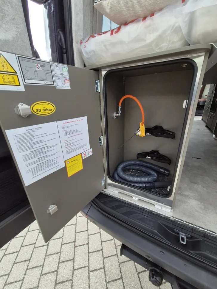 Fahrzeugbild Hymer Grand Canyon S 700 *Allrad*Winterp.*Soundsys.* #30