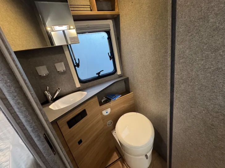 Fahrzeugbild Dethleffs Trend Teilintegriert T 7057 EBL Modell 2026 #8