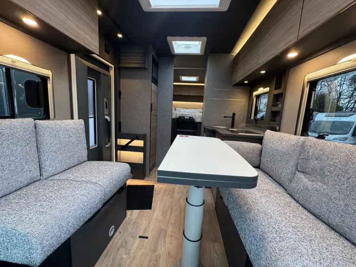 Fahrzeugbild Dethleffs Trend Teilintegriert T 7057 EBL Modell 2026 #12