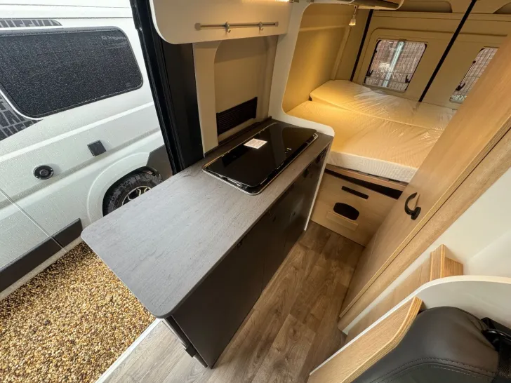 Fahrzeugbild Sunlight CLIFF 600 RT Adventure Edition Modell 2026 #9