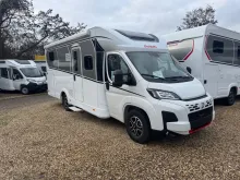 Fahrzeugbild Dethleffs Just Camp Teilintegriert T 7052 EBL Modell 2026 #1