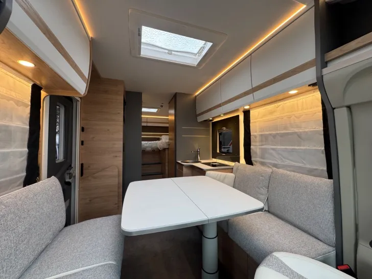 Fahrzeugbild Dethleffs Just Camp Teilintegriert T 7052 EBL Modell 2026 #5