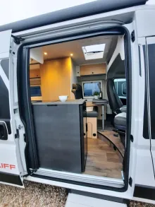 Fahrzeugbild Sunlight Camper Van CLIFF 602 Adventure Edition Verfüg./Sparen Sie 2.119,- € #10