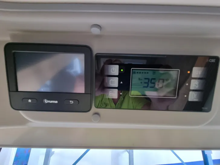 Fahrzeugbild Clever Celebration, Markise, Kamera/Carplay, Lithium #16