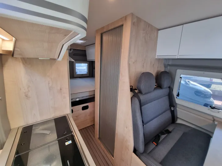 Fahrzeugbild Clever Celebration, Markise, Kamera/Carplay, Lithium #24