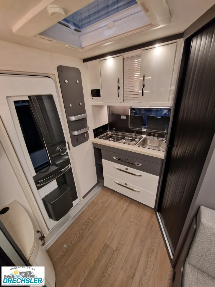 Fahrzeugbild Hobby Excellent 460 SL neues Bad! #7