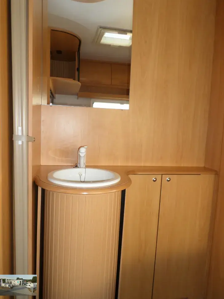 Fahrzeugbild Chateau Cantara 450 TZF Nr. 92 - franz. Bett, RSG #18
