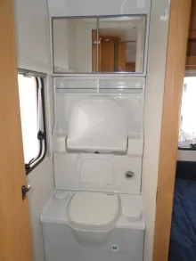 Fahrzeugbild Chateau Cantara 450 TZF Nr. 92 - franz. Bett, RSG #22