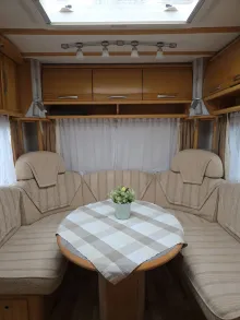 Grundriss Tag LMC Ambassador 520 RHD Mover, Kompr.Kühlsc