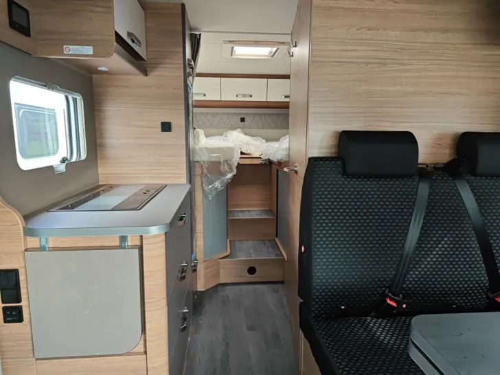 Fahrzeugbild Weinsberg CaraSuite Ford 650 MEG ! Sie sparen 20.636,- ! #19