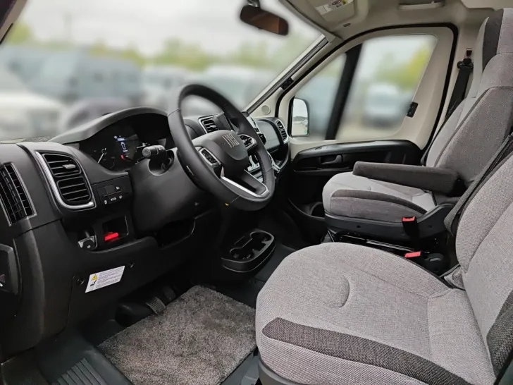 Fahrzeugbild Knaus Sky Ti 650 MEG Live Ti Van Ti #7