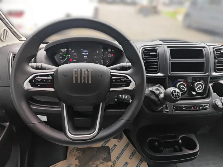 Fahrzeugbild Sunlight Adventure Cliff 640 !!! Sie sparen 8.400,- !!! #8