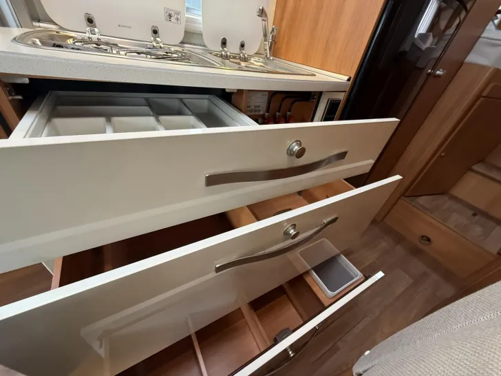 Fahrzeugbild Hymer Exsis-i 588 TV Solar Navi Kamera #11