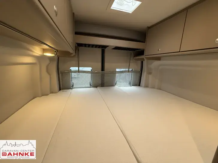 Fahrzeugbild Carado CV 590 4x4 EDITION25 Sat, Solar, Dieselh. #15