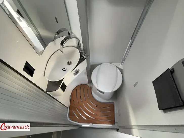 Fahrzeugbild Pössl H-LINE SUMMIT 600 L #19