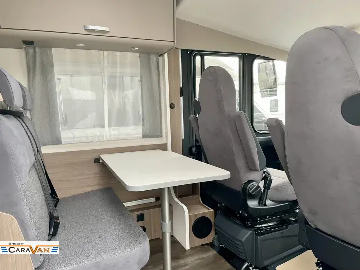 Fahrzeugbild Carado I 338 pro+ 180PS/8.G/6878Euro gespart #6