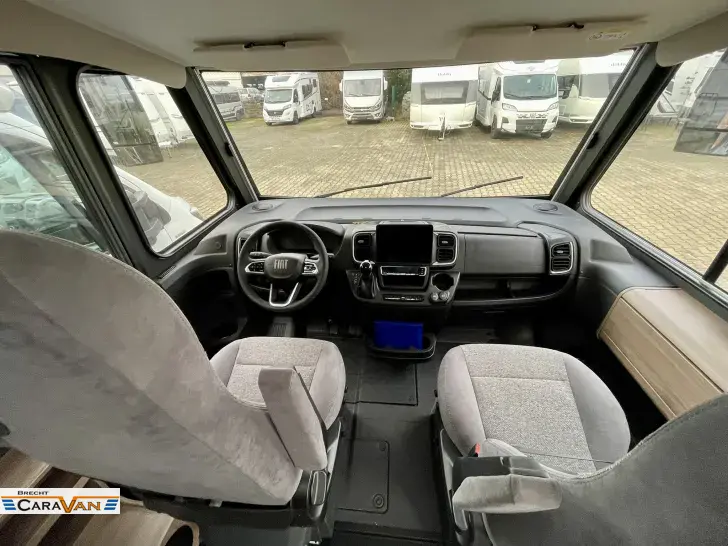 Fahrzeugbild Carado I 338 pro+ 180PS/8.G/6878Euro gespart #3