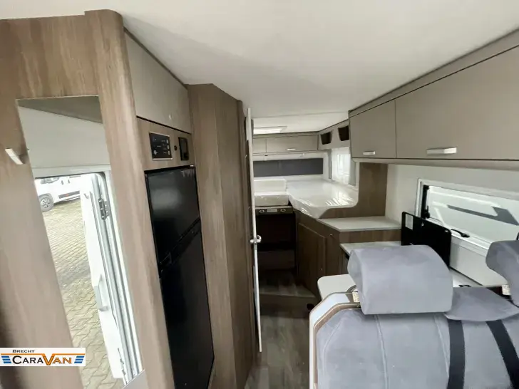 Fahrzeugbild Carado I 338 pro+ 180PS/8.G/6878Euro gespart #8