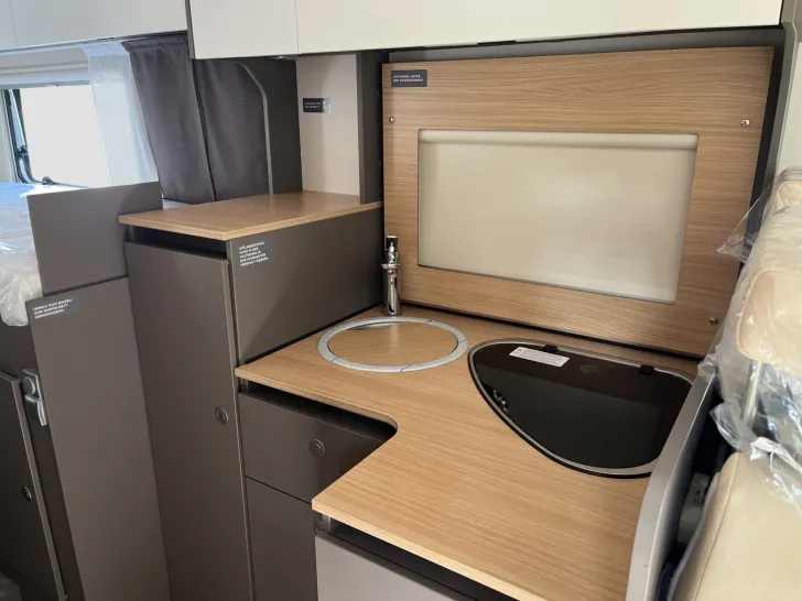 Fahrzeugbild LMC Tourer Lift H660G 70 Jahre Automatik/Edition 70 #14