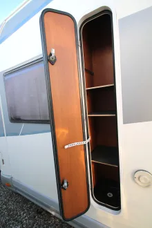 Fahrzeugbild Elnagh Baron 125 L #10