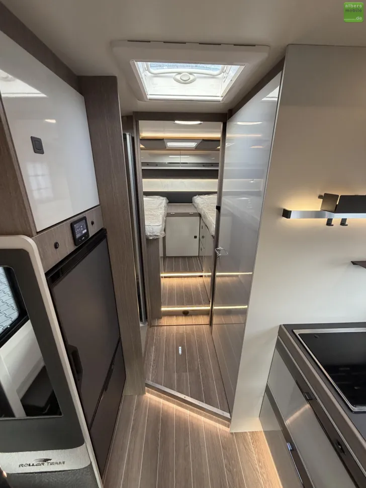 Fahrzeugbild Roller Team Zefiro 287 TL 400W Solar 2xLithium Heavy 2026 #16