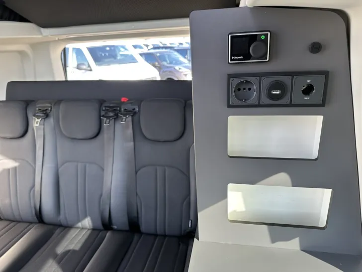 Fahrzeugbild Panama PEAK 10 Coast Navi ALU GJR Raptor Living #9