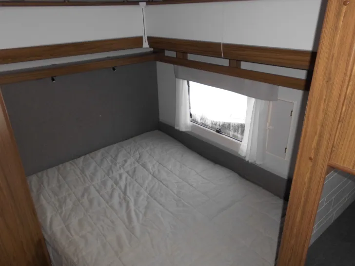 Fahrzeugbild Polar 520 FW #13