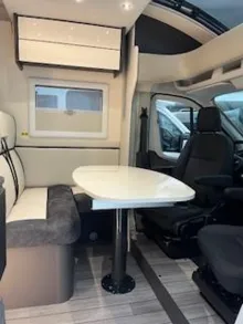 Fahrzeugbild Forster Coupe FT599HBN Travel Line + Winter Pack+Hubbett #11