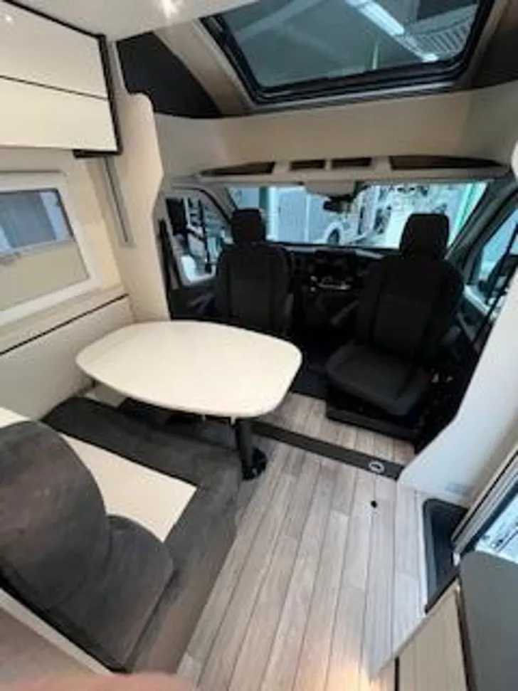 Fahrzeugbild Forster Coupe FT599HBN Travel Line + Winter Pack+Hubbett #13