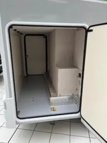 Fahrzeugbild Forster Coupe FT599HBN Travel Line + Winter Pack+Hubbett #14