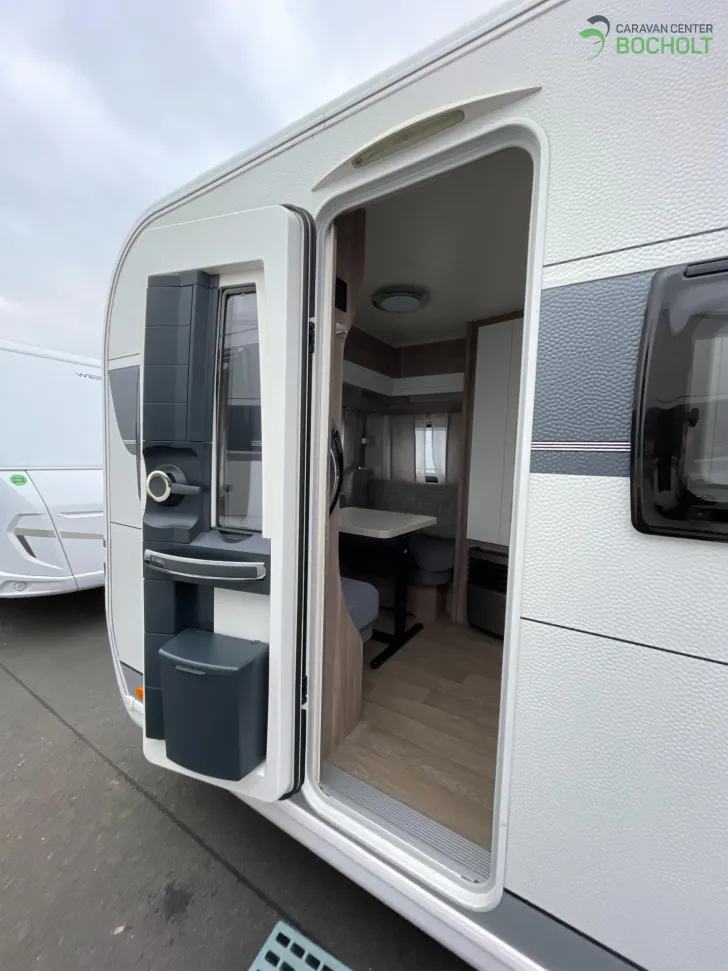 Fahrzeugbild Hobby OnTour 460 DL 1500 kg Achse / Mover  / Fahrradträger #5