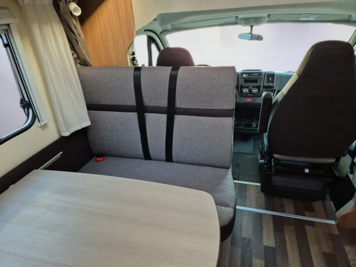 Fahrzeugbild Knaus SKY TRAVELLER 650 DG #7