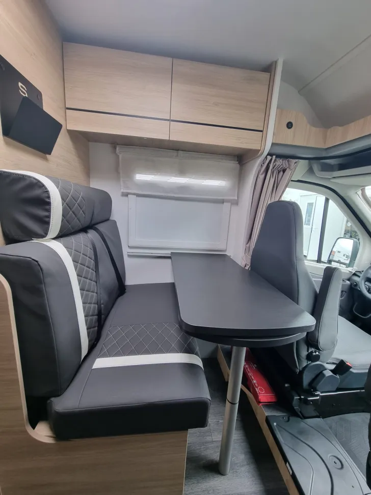 Fahrzeugbild Challenger S-Teilintegrierte S217 GA Sport Edition Automatik, Solar, SAT-TV, #4