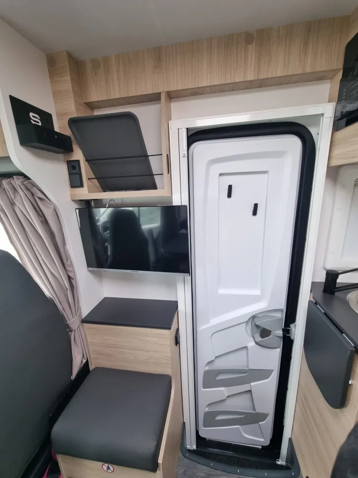 Fahrzeugbild Challenger S-Teilintegrierte S217 GA Sport Edition Automatik, Solar, SAT-TV, #7