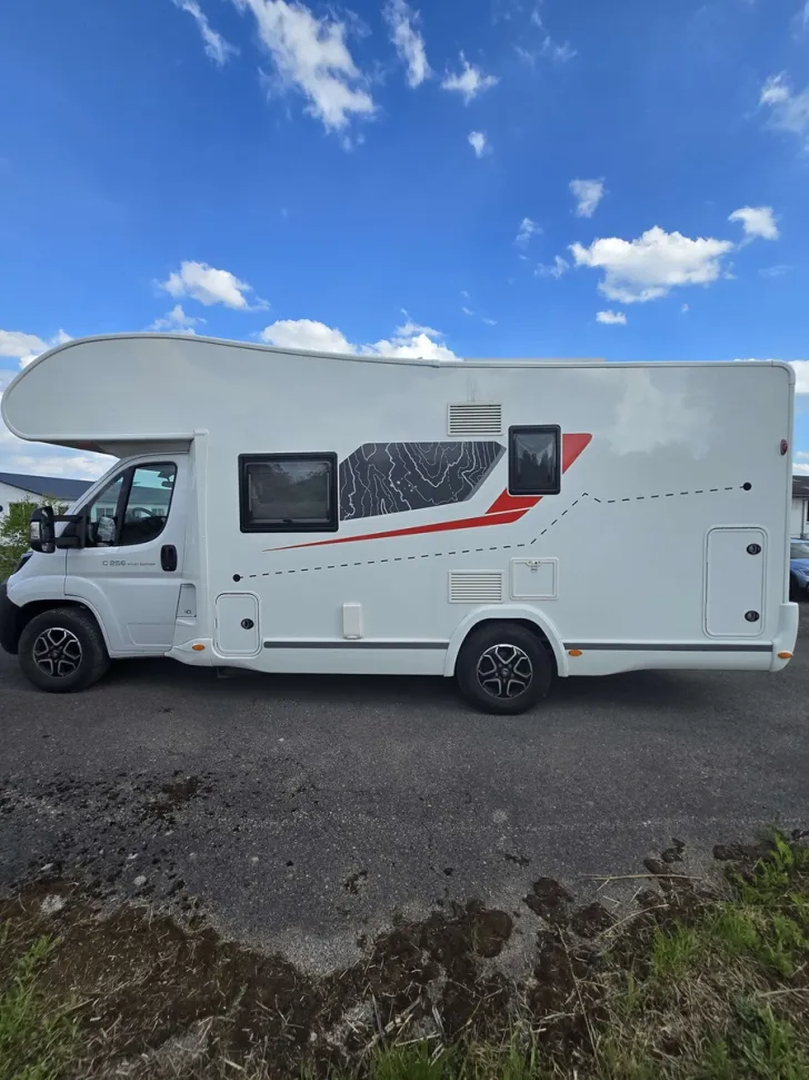 Fahrzeugbild Challenger Alkoven C256 Start Edition Automatik, Solar, SAT-TV #3