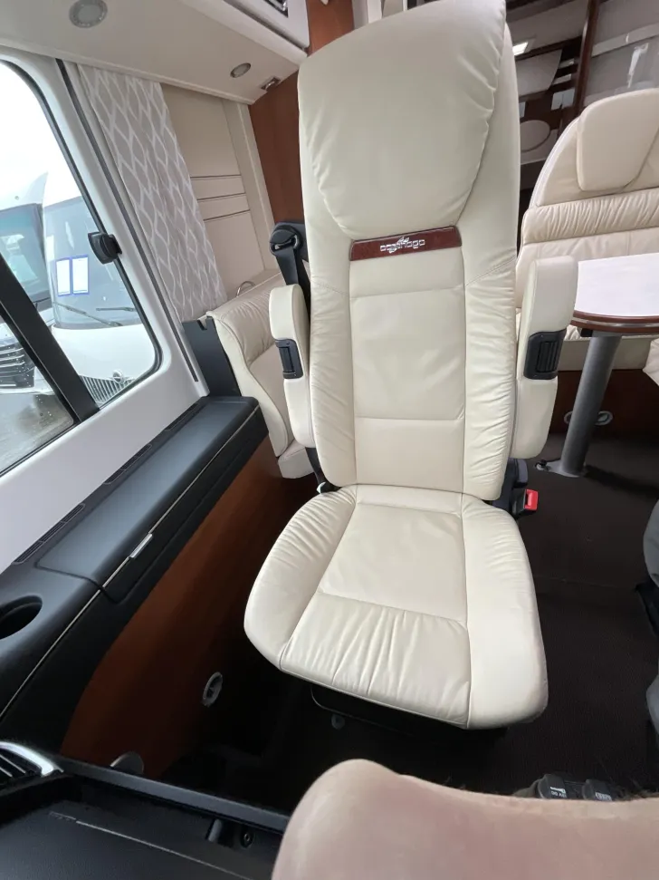 Fahrzeugbild Carthago chic c-line superior I I 5.0 QB L Fiat #32