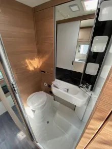 Fahrzeugbild Knaus Tourer VAN 500 LT VANSATION ab Herbst verfügbar #11