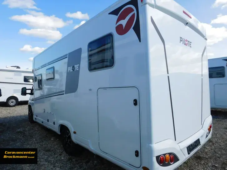 Fahrzeugbild Pilote Pacific P746GJ Expression UVP 86280€ #4