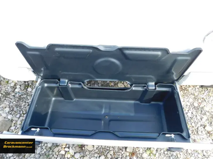 Fahrzeugbild Pilote Pacific P746GJ Expression UVP 86280€ #8