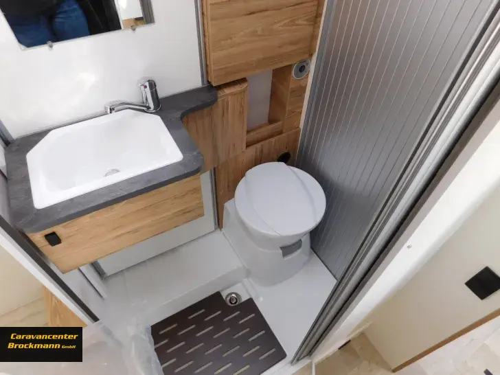 Fahrzeugbild Pilote Pacific P650C Expression spare 12000Euro UVP 83720€ #11