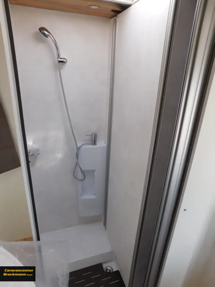 Fahrzeugbild Pilote Pacific P650C Expression spare 12000Euro UVP 83720€ #12