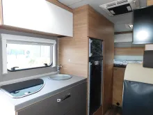Fahrzeugbild Weinsberg CaraHome 650 DG ab Herbst 2026 verfügbar #11